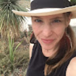 Meet your Posher, Patricia